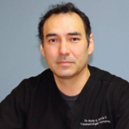 Rudy García Vargas - Médico Traumatólogo