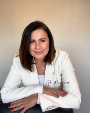 AleRamírez – Mentora en Libertad Financiera para Mujeres - Mentora Financiera