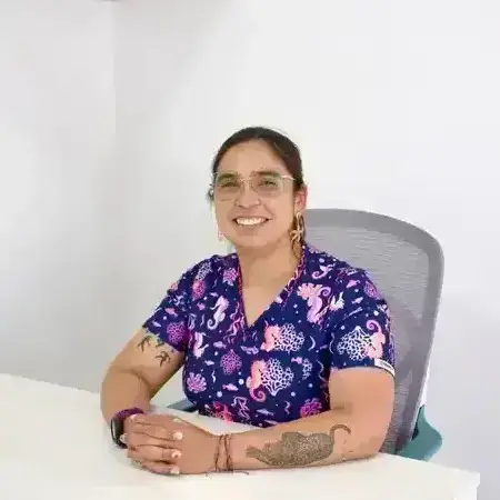 Dra. Luz Muñoz Martin - Médica general, Diplomada en Salud Mental del Adulto y en Mindfulness Infantojuvenil