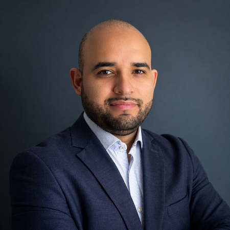 Gabriel Salazar - Abogado