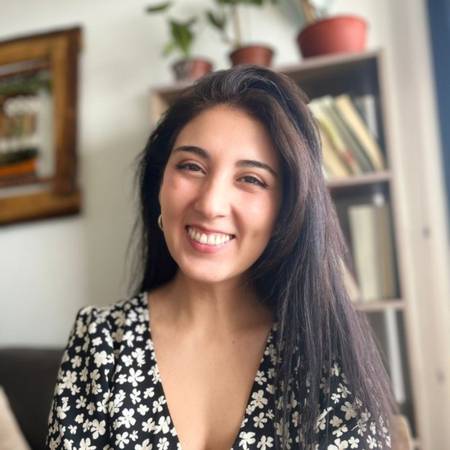 Belén Riveros - Psicóloga especialista en sexualidad, violencia y trauma psíquico.