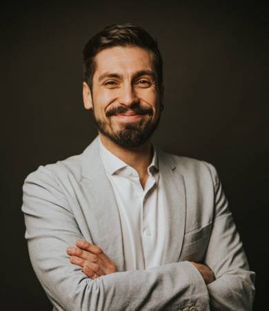 Raul Antonio Valenzuela - Coach de Alto Desempeño y Desarrollo Profesional