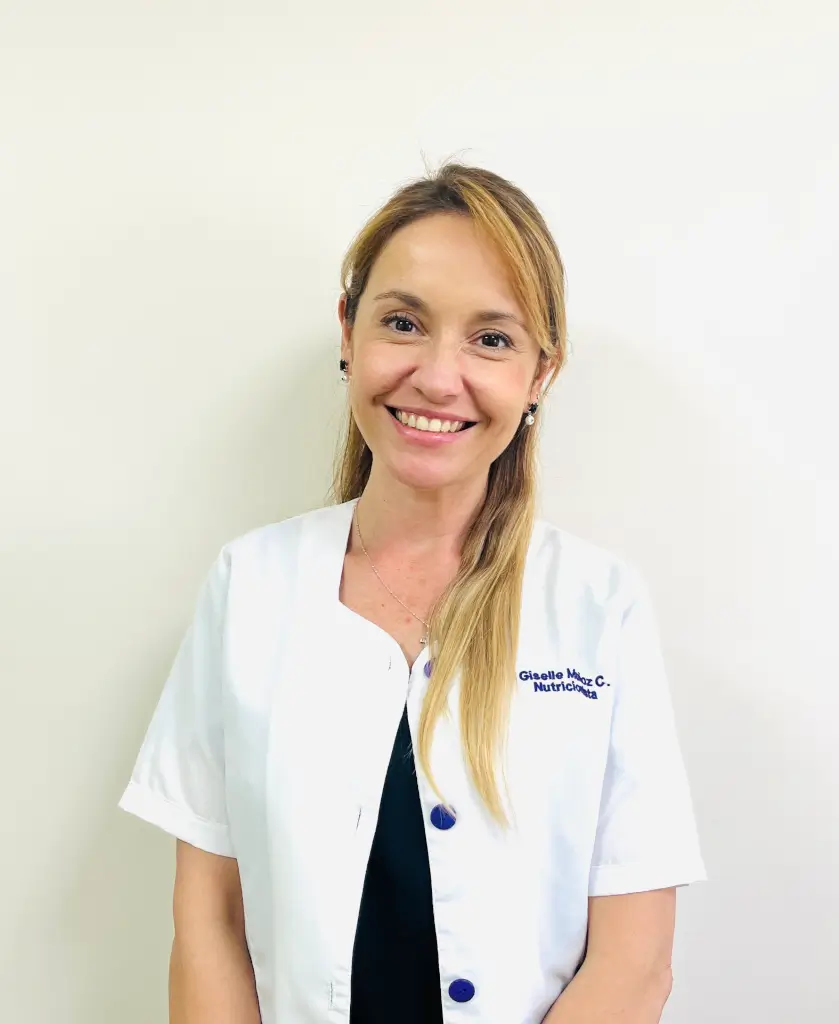 Giselle Muñoz Cárdenas - Especialista en el tratamiento de la obesidad, cirugía bariátrica y trastornos gastrointestinales (enfermedades inflamatorias intestinales, Sd. Intestino Irritable, SIBO, entre otras).
