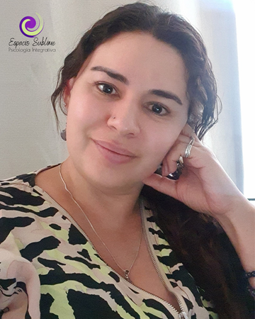 Olga Aguilera Salgado - Psicóloga Integrativa, analista existencial y terapeuta EMDR.