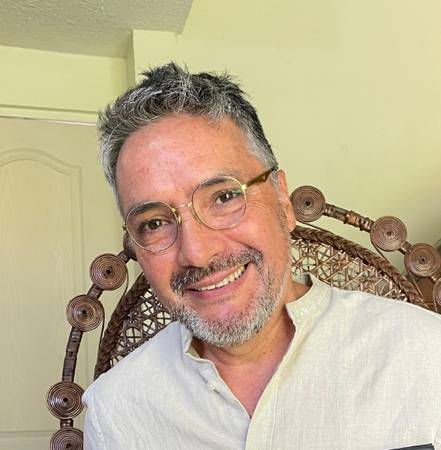 Carlos Madariaga B. - Psicólogo (Especialidad Clínico)