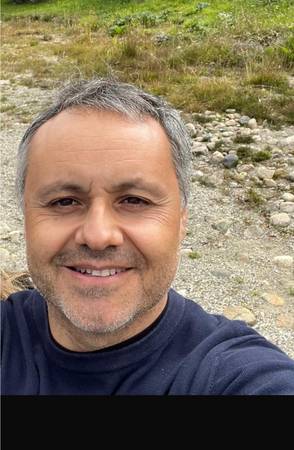 Dr. Ricardo Valenzuela - Médico Psiquiatra infanto juvenil