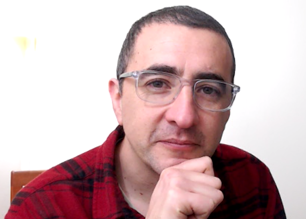 Alonso Rivas Silva - Formación en psicoterapia estratégica breve. Experiencia en intervención clínica en trastornos emocionales en personas adultas e intervención clínica y psicoeducativa con niños, niñas y adolescentes TEA y sus familias.