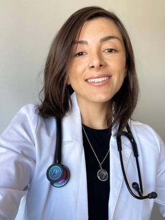 Dra. Camila Gómez Huerta - Medicina General