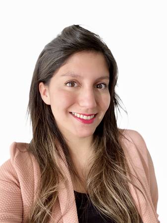 Dra. María José Castro Silva - Cirujana Dentista