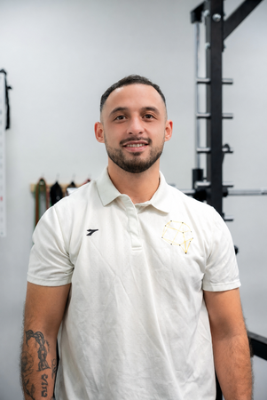 Nicolás Bello - Kinesiólogo
