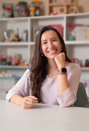 Daniela A. Ramos Troncoso - Psicóloga Clínica Infanto Juvenil. Especialista en Psicopatologías Clínicas de alta complejidad del infante y del adolescente.