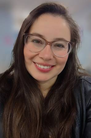 Claudia Valdebenito - Psicóloga Clínica