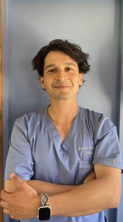 Klgo. Francisco Henríquez Mellado