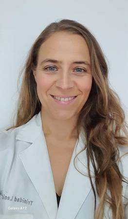 Dra Trinidad Leniz Eguiguren - Médico General