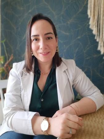 Celena Cerda Rojas - Psiquiatra Adultos