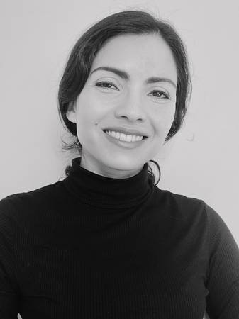 Dra. Javiera Pino L. - Psiquiatra de adultos