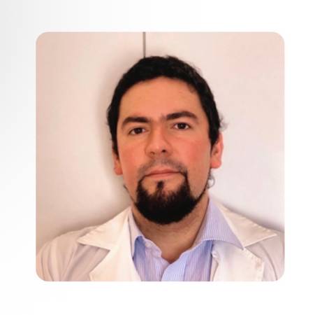 Dr. Pablo Olguín Sepúlveda - Residente Psiquiatría Adultos - U Valparaíso.
Master en Psicofarmacología - U Valencia, España.
Diplomado Psiquiatría APS - U Chile.