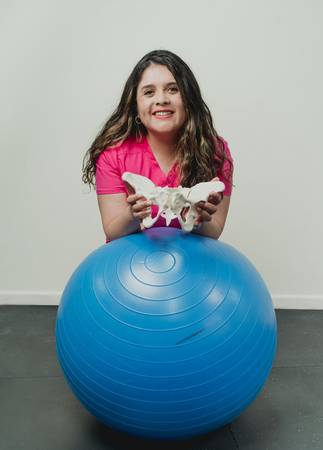 kinesióloga Denisse Santelices Carmona - Kinesióloga Pélvica especialista en la Salud de la Mujer