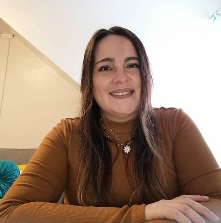 Psicóloga Pamela Valenzuela Hormazábal - Espacio TOC - Psicóloga mención clínica
