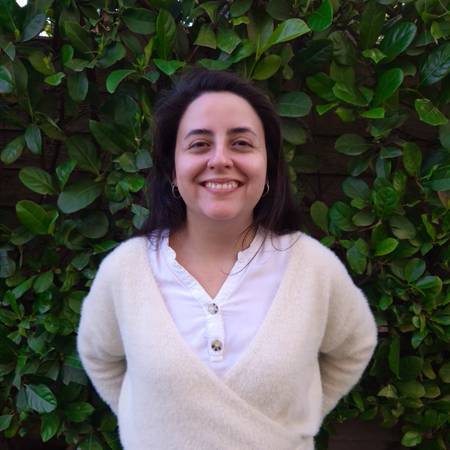 Dra. Estefanía Chávez F. | Médico Psiquiatra de Adultos - Psiquiatra de adultos