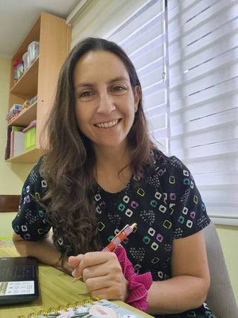Loreto Vallejos Vega - Psicóloga & Fonoaudióloga