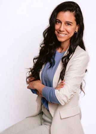 Ainhoa Ferreira Mateo - Nutricionista Integrativa - Magister Nutrición y Metabolismo - Microbiota - SIBO - Coaching nutricional y Mindfuleating