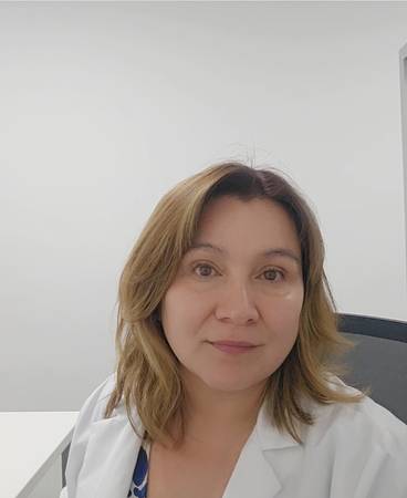 Dra. Claudia Guajardo - Ginecóloga