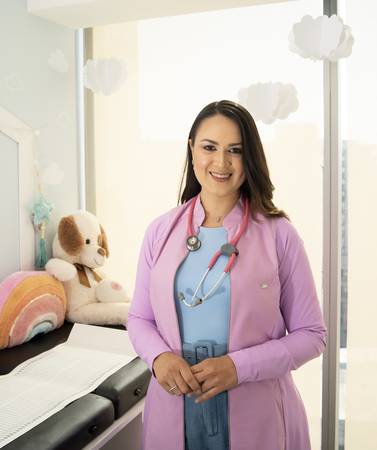 Dra. Silibeth Martínez Ortega - Pediatria