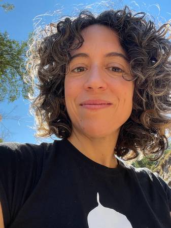 Verónica Elena Jordán Poblete (Vele) - Psicoterapeuta Humanista