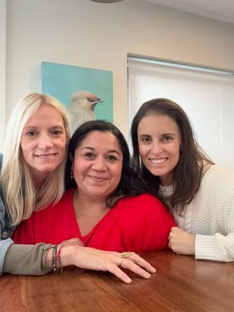 Angela Fillol + Natalia Contreras + Magdalena Bunster - Vōrtice + Terapia Energética + Flores de Bach