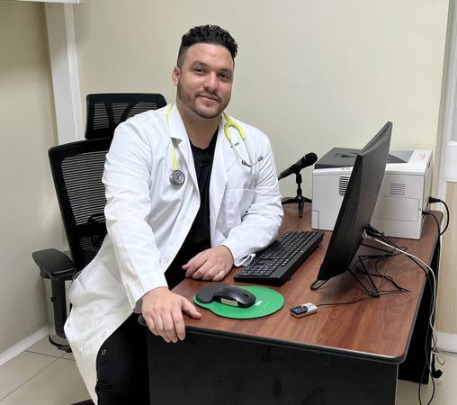 Dr. Orlando Rivera Arias - Medicina General