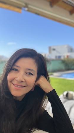 Margot Miranda Peric - Coach en procesos de consciencia, orientación personal y lectura energética para la comprensión y transformación de conflictos internos.