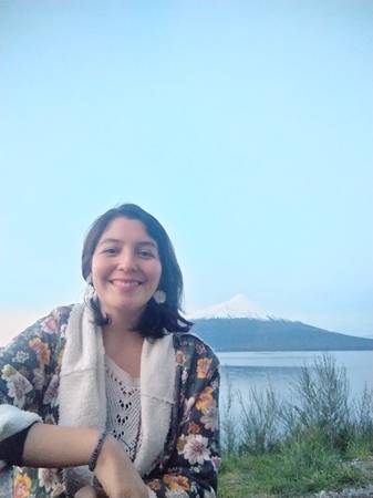 Daniela Jara Ule - Psicóloga clínica adultos y danzaterapeuta transpersonal