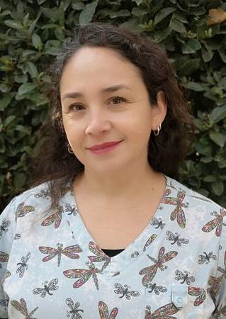 Dra. Jenny Prado-Toro - Médico Veterinaria