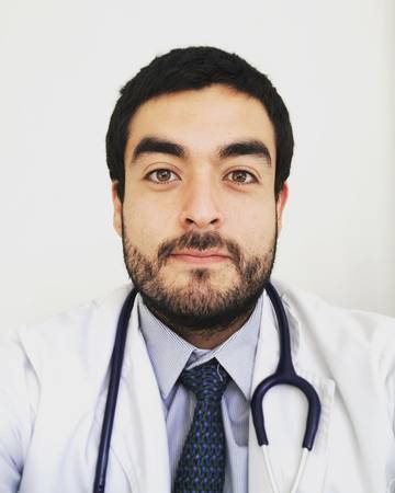 Dr Anselmo Alegría - Traumatologo de Rodilla