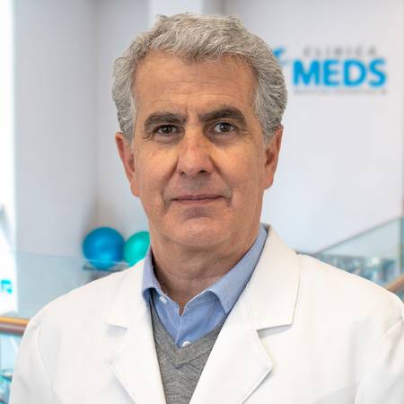 Dr. Raul Valdevenito - Urólogo