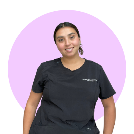 Francisca Larrondo Á - Kinesióloga