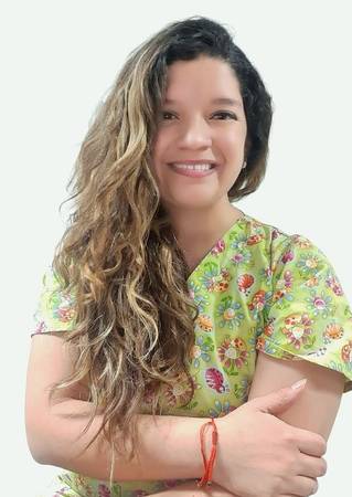 Fabiola Robles Espinoza - Psicóloga Clínica Sistémica