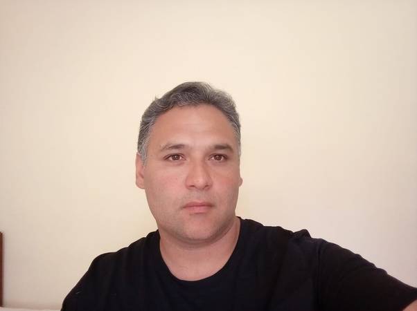 Psi. Oscar Muñoz Palma - Psicólogo con 17 años de experiencia. Especialista en psicoterapia sistémica con Niñez y Juventudes.