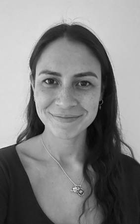 Camila Schwerter Ríos - Psiquiatra Infanto Juvenil