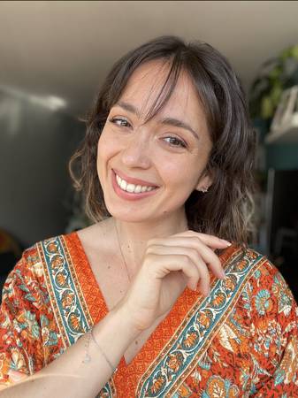 Vania López - Psicóloga experta en autoestima de mujeres