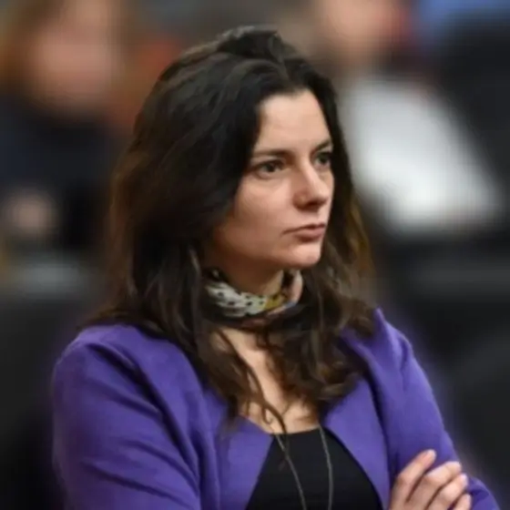 Elena Briano Villa - Magister en Psicoterapia Cognitiva Post Racionalista