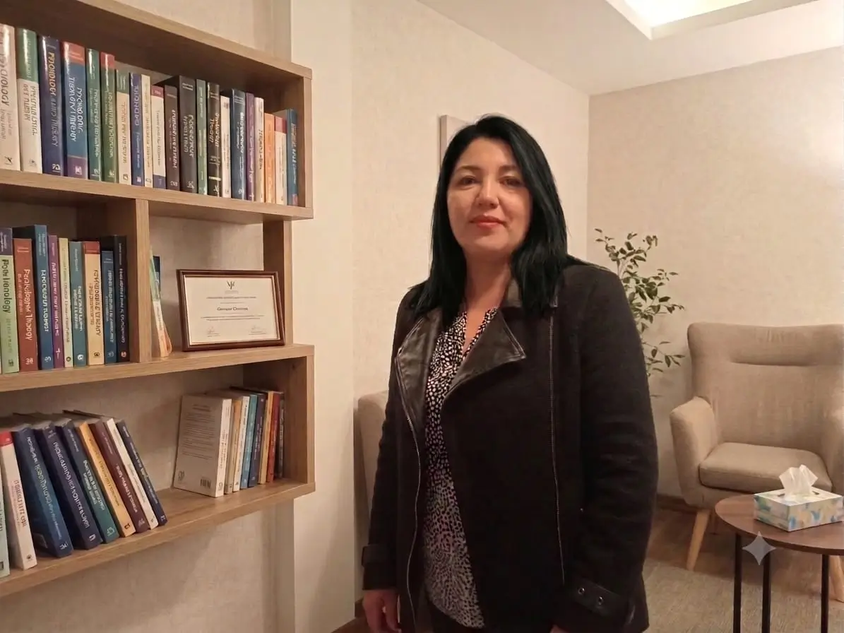 María José Ordenes - Psicóloga clínica de Inner Summit. Atención a adolescentes, jóvenes y adultos en ansiedad, estrés, autoestima, dificultades emocionales y procesos de cambio.