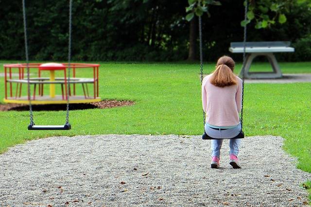 Radiografía al duelo de los hijos cuando un padre se suicida