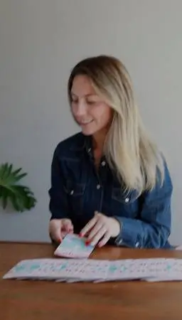 Loreto Aravena - Flortuna.cl - Tarot, Registros Akáshicos, Reiki, Limpiezas energéticas, Terapia integral