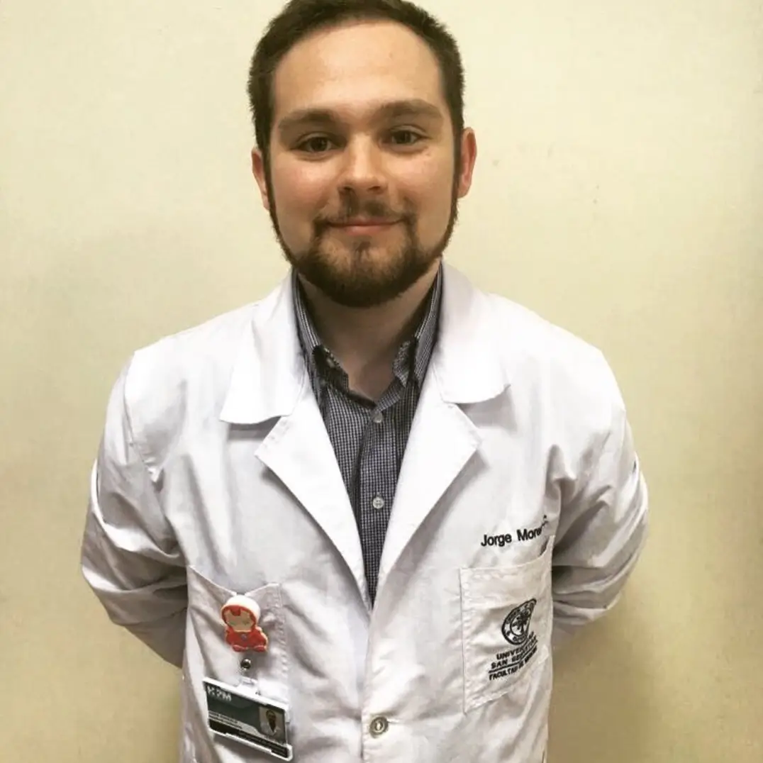 Dr. Jorge Moreno Córdova - Médico General