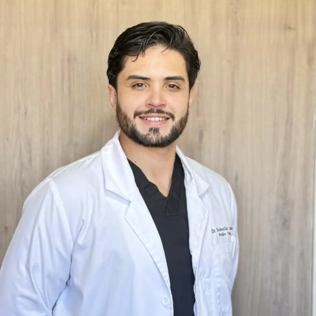 Dr. Sebastián Lazcano Díaz - Médico General